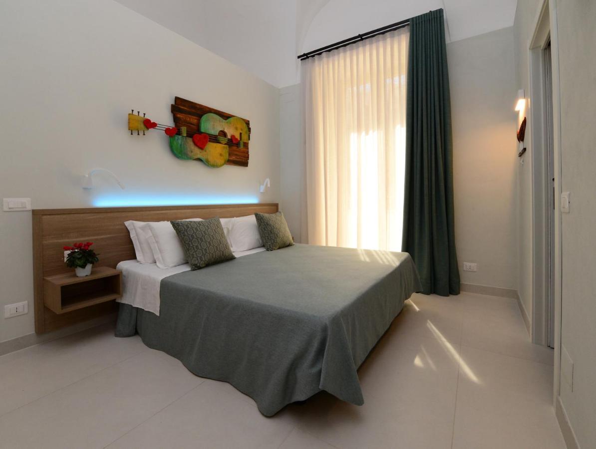 Dimora Del Cuore Guest House In Centro Вьесте Экстерьер фото